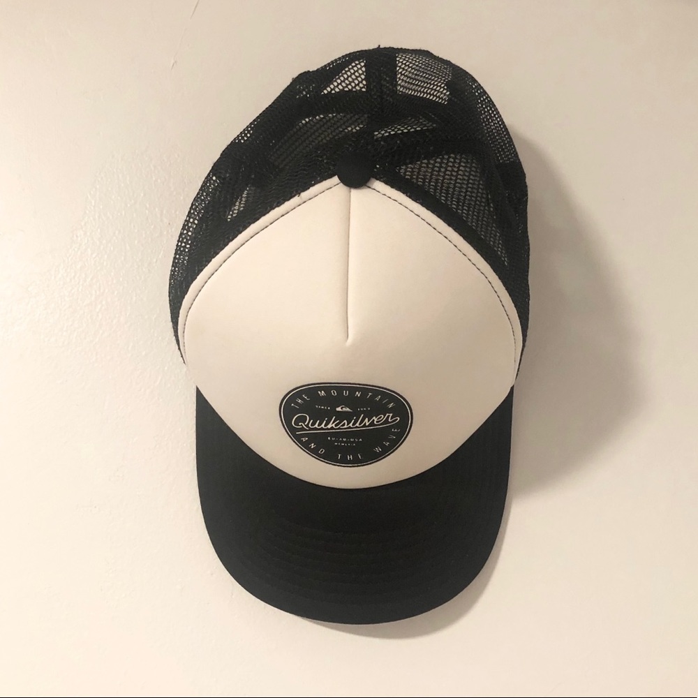 Quicksilver Snapback
